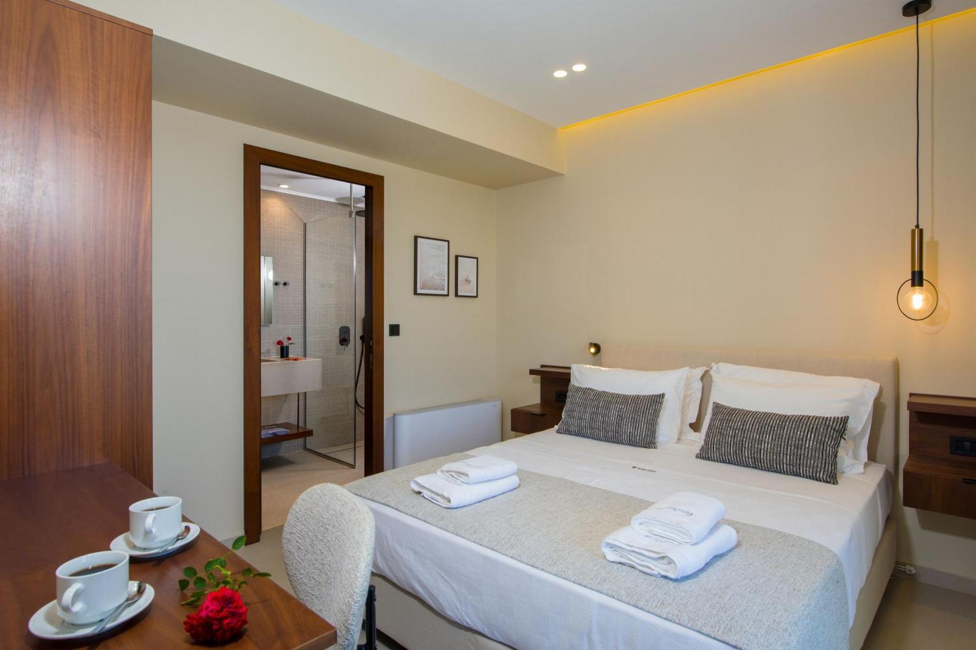 Almi-Cove Hilltop Villas Almirida エクステリア 写真