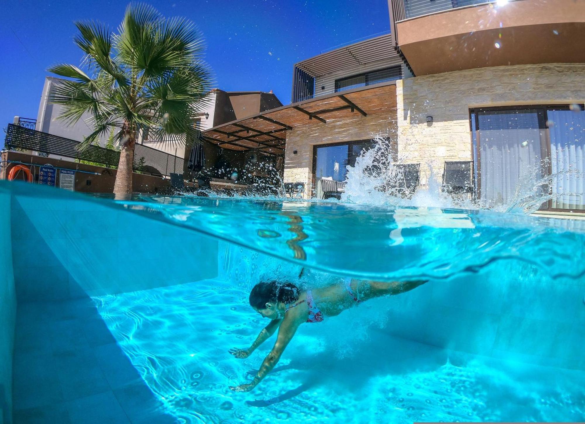 Almi-Cove Hilltop Villas Almirida エクステリア 写真