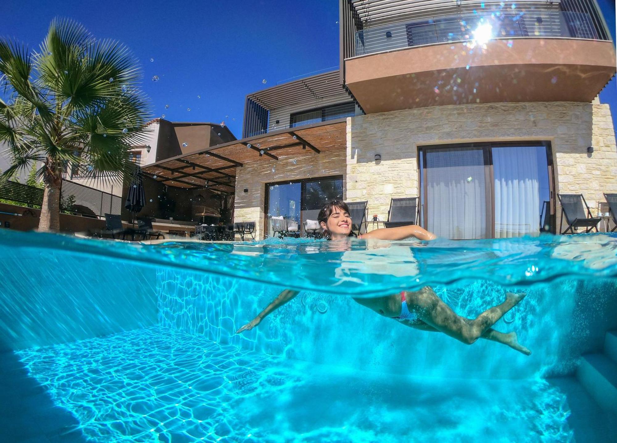 Almi-Cove Hilltop Villas Almirida エクステリア 写真